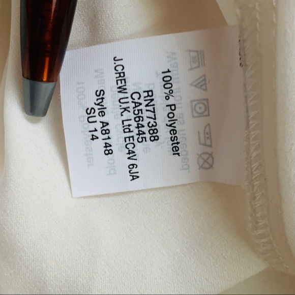 🆕 J.CREW white ruffle V-neck blouse NWT - Picture 8 of 13